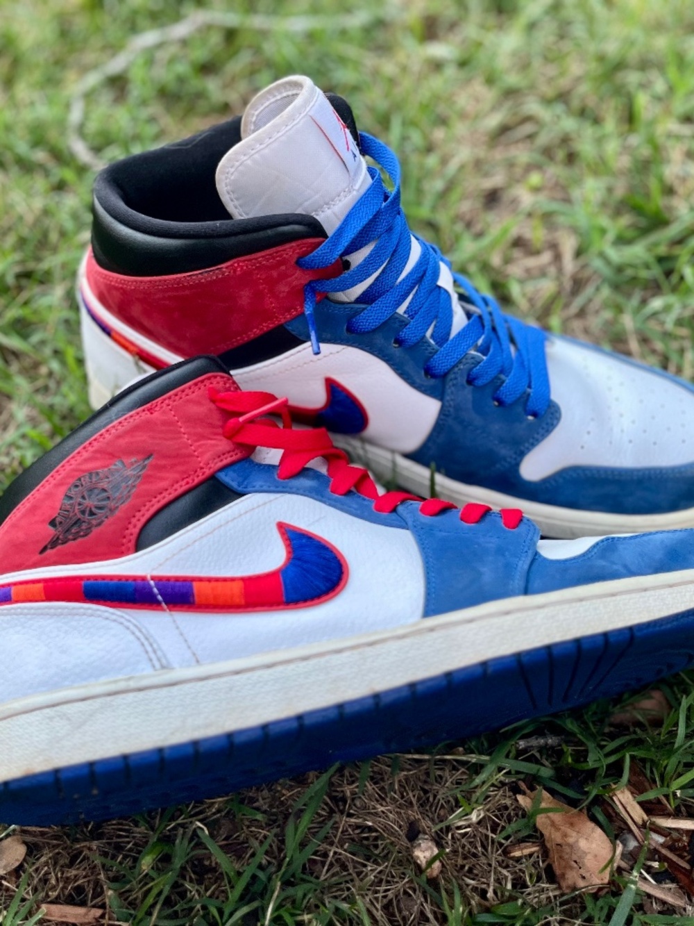 Jordan 1 Mid Multicolored Embroidered Swoosh– Men's Size 12